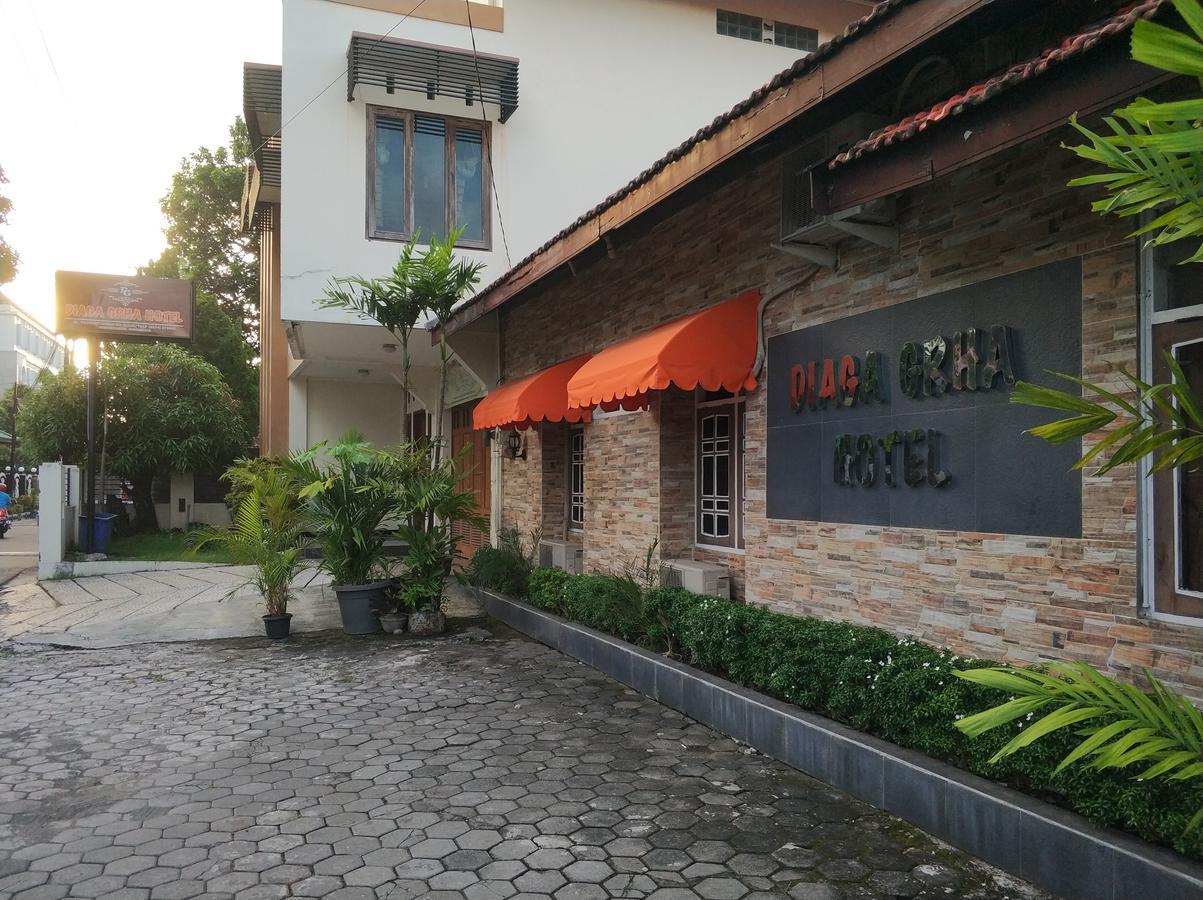 Diaga Grha Hotel Yogyakarta Exterior photo